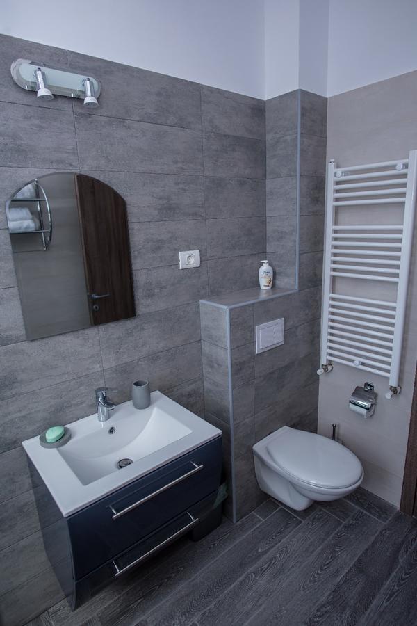 Constantinos Apartment Mamaia Nord Năvodari Εξωτερικό φωτογραφία